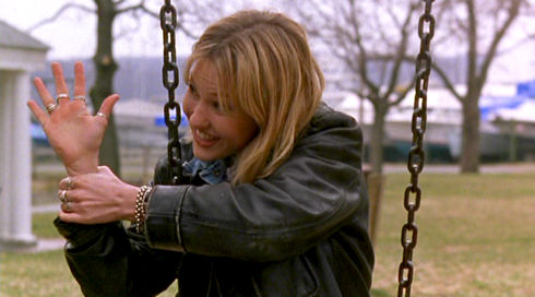 Joey Lauren Adams in «Chasing Amy»