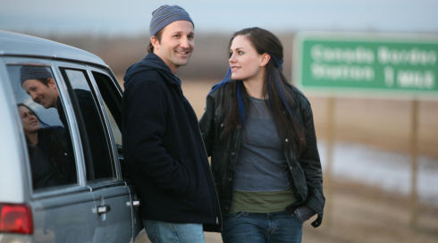 Breckin Meyer und Anna Paquin in «Blue State»