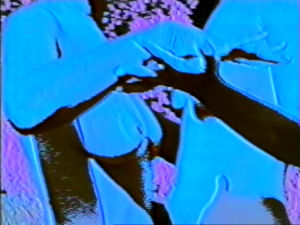«Body, Body, Blue» von Isa Hesse-Rabinovitch