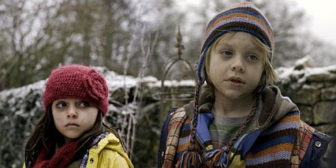 Eva Sayer und Jake Hathaway in «The Children»