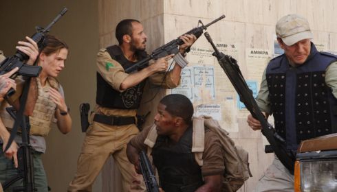 Jennifer Garner, Ali Suliman, Jamie Foxx und Chris Cooper in «The Kingdom»