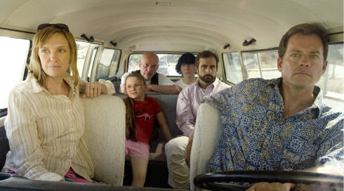 Toni Collette, Abigail Breslin, Alan Arkin, Paul Dano, Steve Carell und Greg Kinnear in «Little Miss Sunshine»