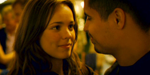 Rachel McAdams und Michael Peña in «The Lucky Ones»