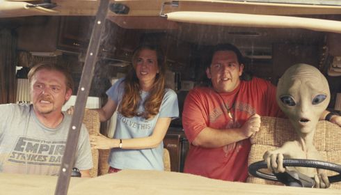 Simon Pegg, Kristen Wiig, Nick Frost und Paul in «Paul»