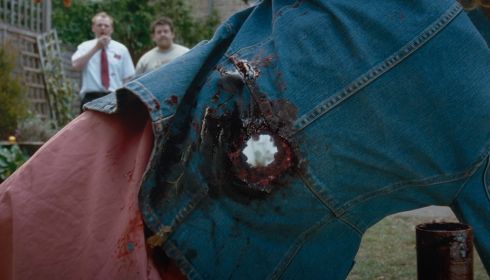 Simon Pegg, Nick Frost und Zombie in «Shaun of the Dead»