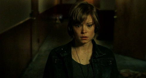 Anessa Ramsey in «The Signal»