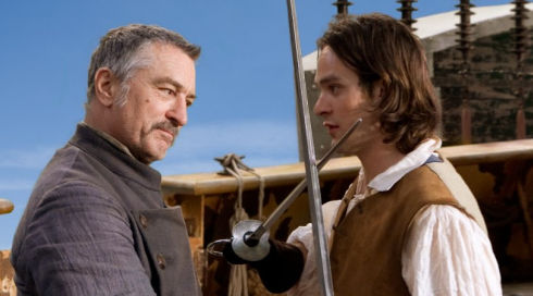 Robert De Niro und Charlie Cox in «Stardust»