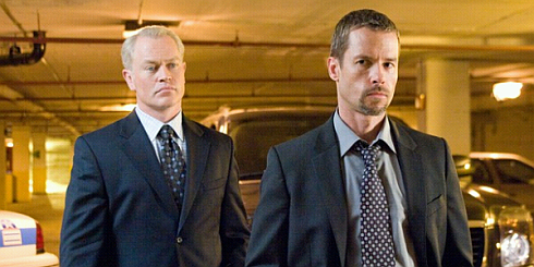Neal McDonough und Guy Pearce in «Traitor»